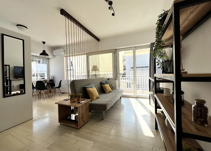 Zeus Bright & New Apartment - 25\' Walk To The Acropolis